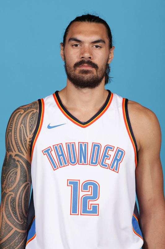 卡塔尔主场优势明显（卡塔尔主场占尽上风）