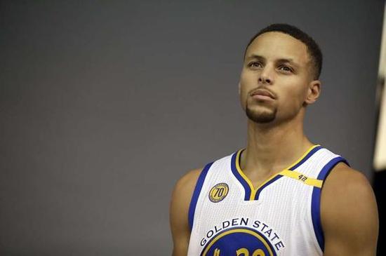 帕金斯建议猛龙明夏追里夫斯 湖人可借此腾空间+补防守（帕金斯建议猛龙明夏报价里夫斯，湖人可借机腾薪资并提升防守）