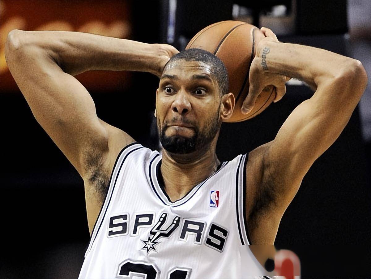 广厦男篮末节绝杀北京（广厦男篮压哨击败北京）