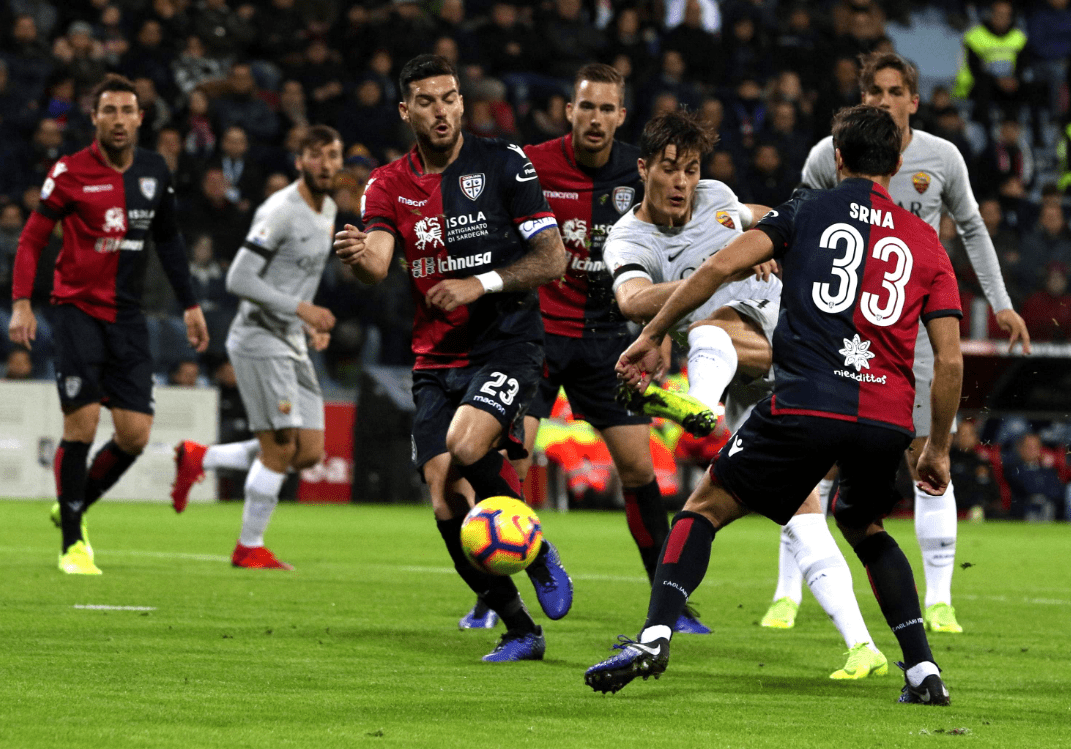 又换一家品牌！库里今日赛前穿上了New Balance（库里赛前又换牌 今日上脚New Balance）