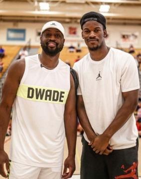 欧冠连场进球+斯帅赏识，米体：尤文正积极寻求与麦肯尼续约（米体：欧冠连场破门获斯帅认可，尤文正推进与麦肯尼续约）