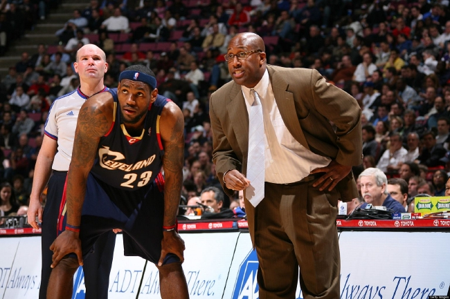 经纪人：那不勒斯今夏也有意博尼，但奥西利奥起了决定性作用（经纪人称：那不勒斯今夏曾追博尼，奥西利奥成关键因素）