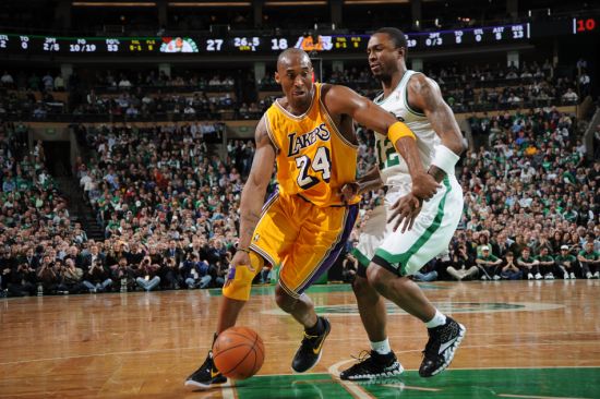 杰威：真正的强队 是那些即使投篮不准也能赢球的队伍（杰威：能在投篮失准时仍拿下比赛的才是强队）