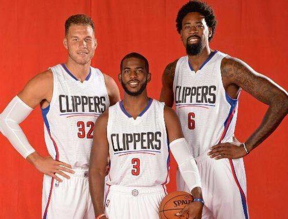 英超前瞻：曼联盼取胜继续提升排名，纽卡连续作战体能堪忧（英超前瞻：曼联力争三分冲击更高名次，纽卡密集作战体能成隐忧）