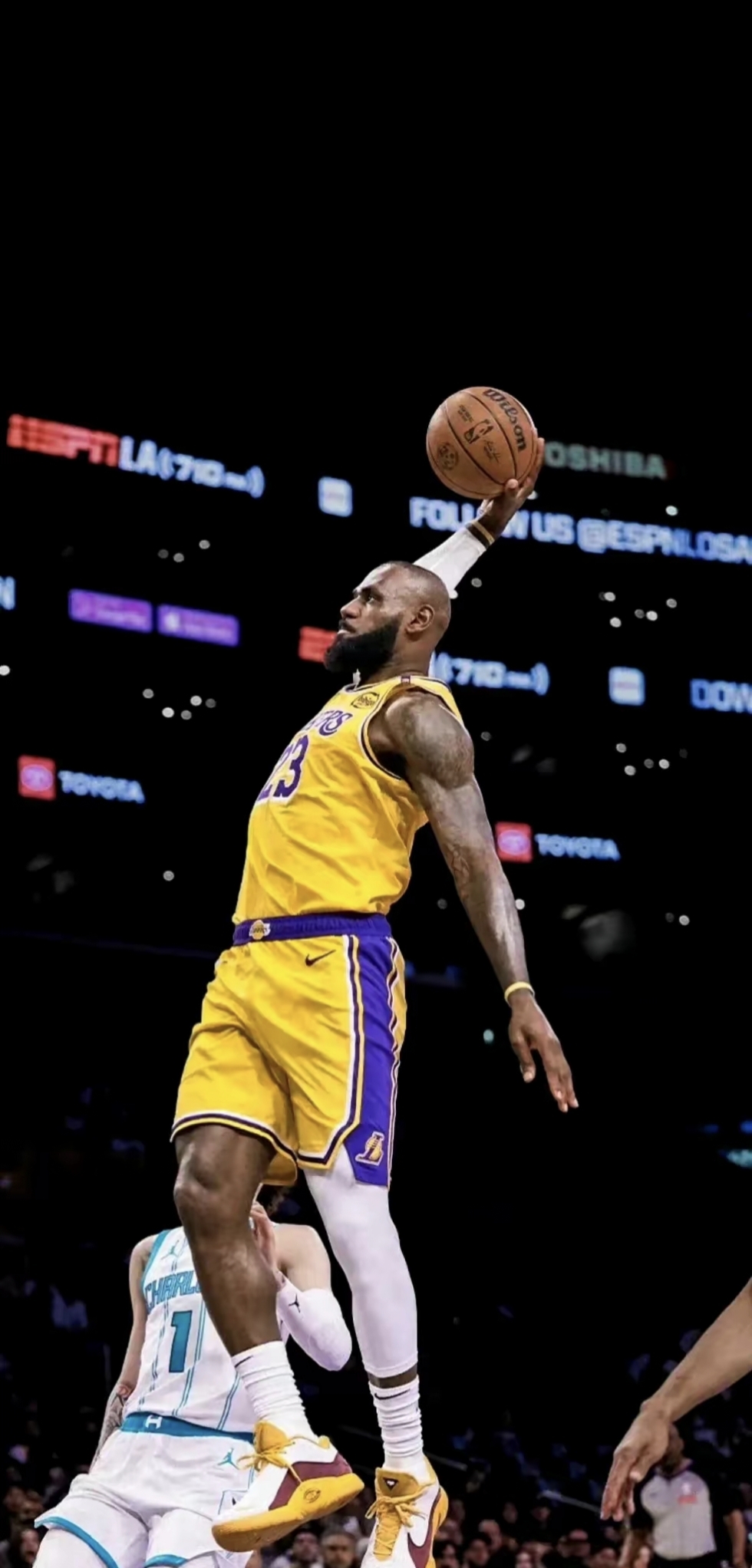 奇才伤病报告：米德尔顿缺席战马刺，萨尔&库利巴利复出（奇才伤情更新：米德尔顿缺阵战马刺，萨尔与库利巴利复出）