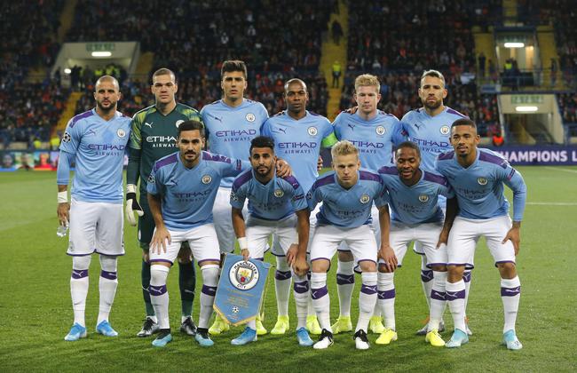 巴萨手握4球杀死晋级悬念 次回合或平局收场（巴萨四球优势几乎锁定晋级 次回合或以平局收尾）