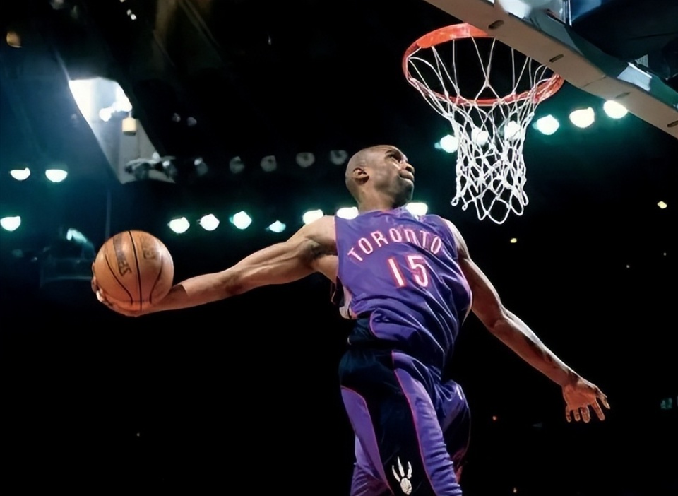 埃及队非洲杯大名单：萨拉赫、马尔穆什领衔，特雷泽盖入选（埃及国家队非洲杯名单出炉：萨拉赫与马尔穆什压阵，特雷泽盖入围）