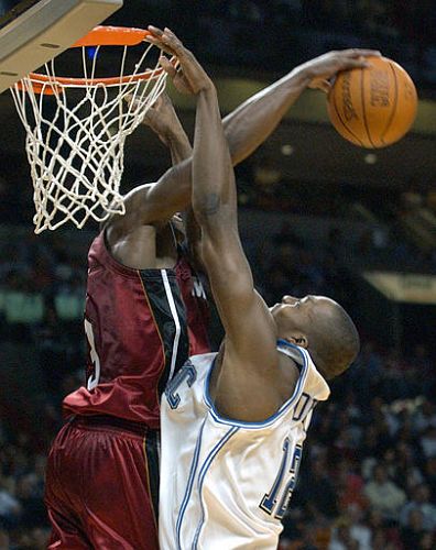 南通队本赛季唯一一场失利就是苏超决赛，此前14战12胜2平（南通队本季仅在苏超决赛告负，之前14战12胜2平）