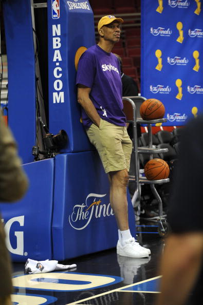 蒂姆·邓肯，这位21世纪的篮球传奇（21世纪篮坛传奇：蒂姆·邓肯）