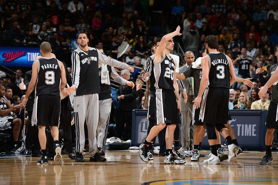 TA分析3-5-2阵型：从翼卫驱动到双锋美学，弱队逆袭制胜之道（3-5-2全解析：翼卫驱动、双锋共舞，弱队逆袭的取胜法则）