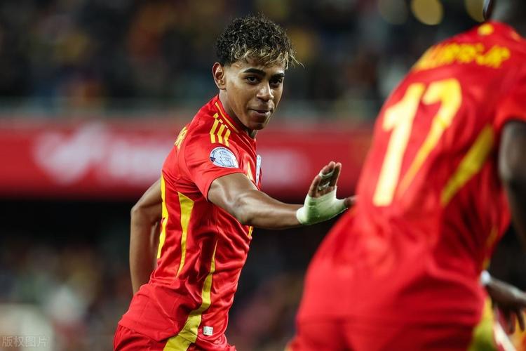 马卡：与中东和俄罗斯不同，美资正在通过收购改变欧洲足球（马卡：美资以并购重塑欧洲足坛，路径有别于中东与俄罗斯）