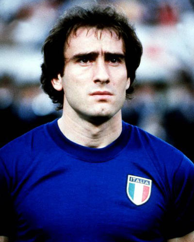 英超-热刺2-0完胜布伦特福德，哈维·西蒙斯传射建功（英超：热刺2-0击败布伦特福德，哈维·西蒙斯传射制胜）