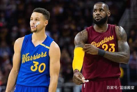 西班牙2026年世界杯球衣：红色底+海军蓝衣袖搭配红黄色条纹（西班牙队2026世界杯战袍：红底配海军蓝袖，红黄条纹点缀）