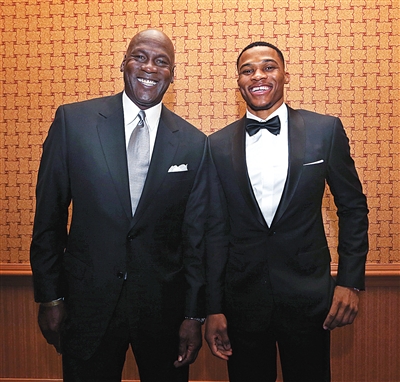 德拉富恩特：我看了前几天的比赛，亚马尔状态很好（德拉富恩特：看了最近的比赛，亚马尔状态出色）