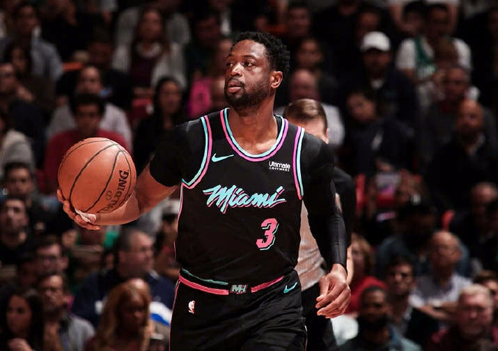 巴萨2-1逆转法兰克福，孔德头球双响，亚马尔、拉什福德送助攻（巴萨2-1逆转法兰克福，孔德头球梅开二度，亚马尔、拉什福德献助攻）